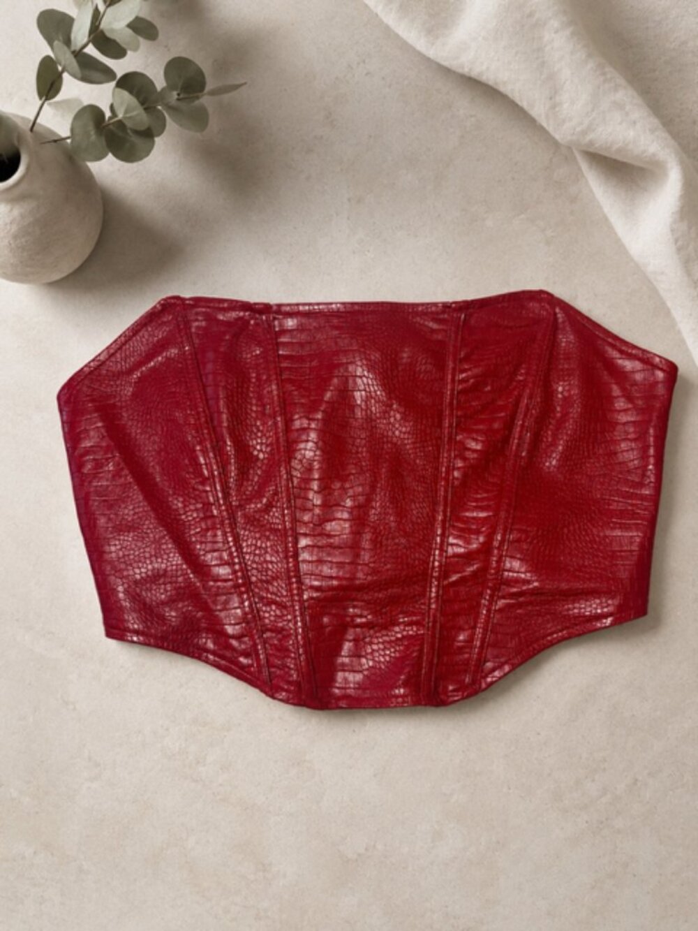 ❤️ Red Faux Croc Corset Top – Size Medium ❤️